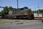 CSX 724 leads M404